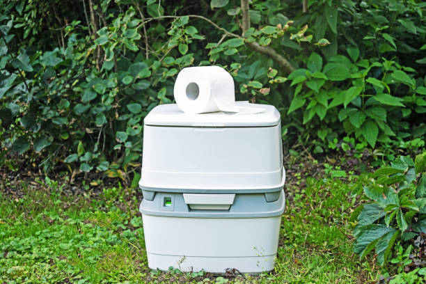 Best Porta potty delivery and setup  in Fanning Springs, FL
