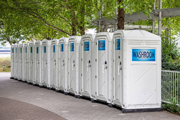 Best Sanitation services for porta potties  in Fanning Springs, FL